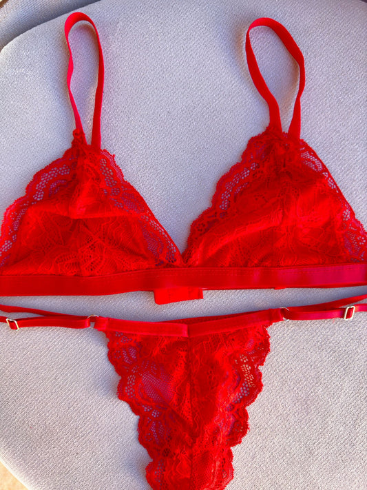 Ariel Basic Rojo