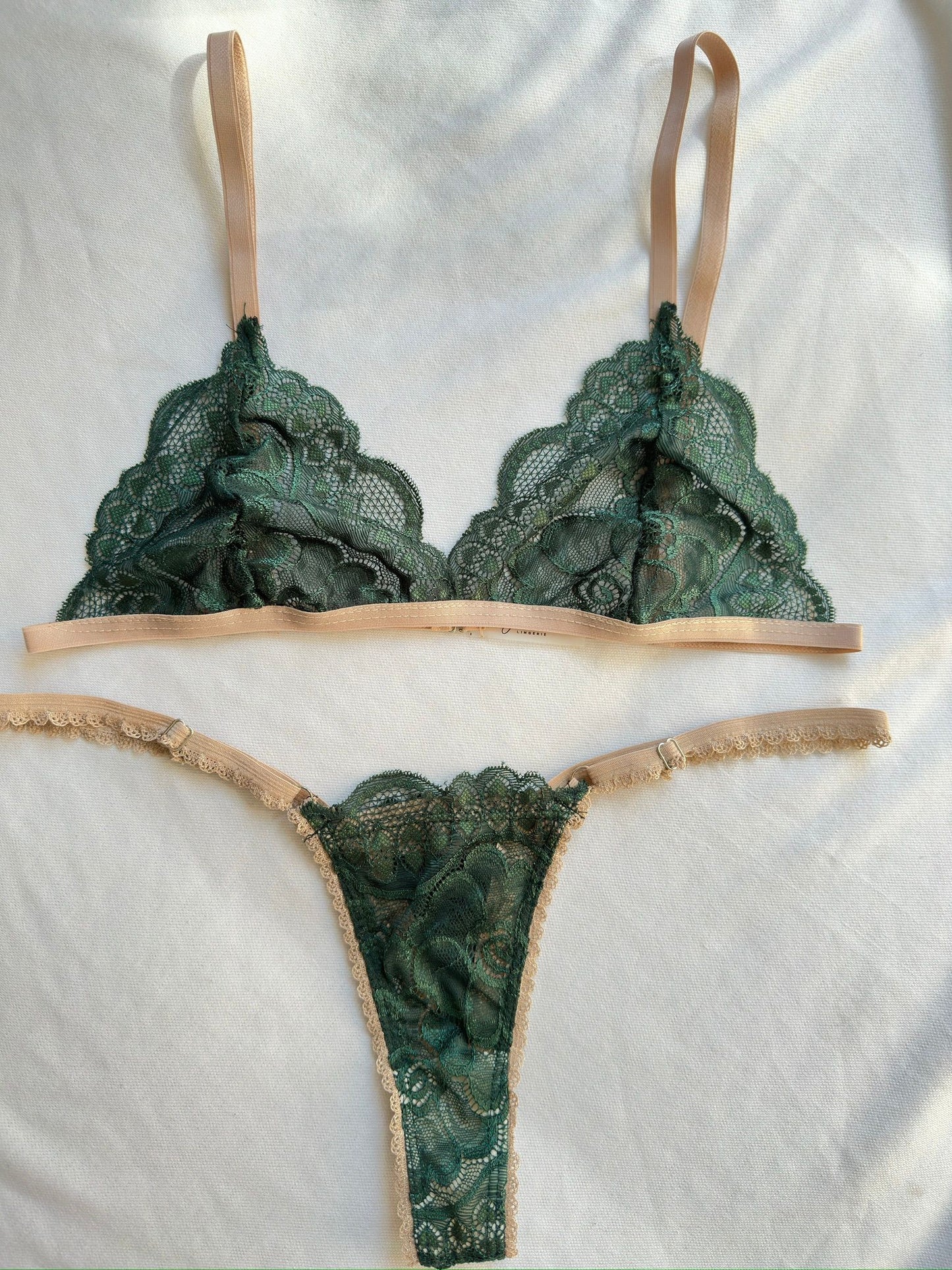 Ariel Basic Verde/Beige